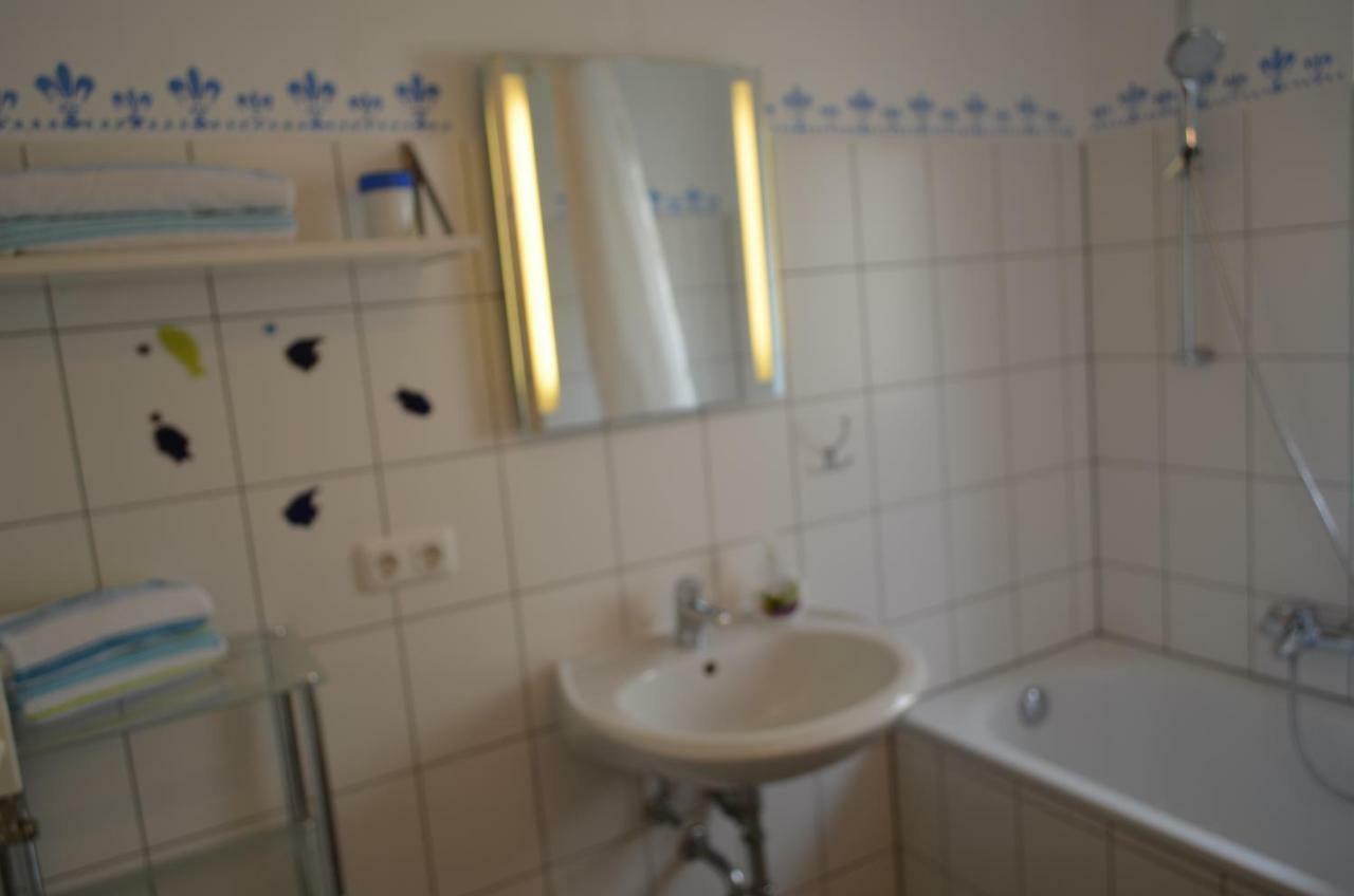 Unterkunft Fuer Arbeiter Und Monteure Grafrath  Room photo
